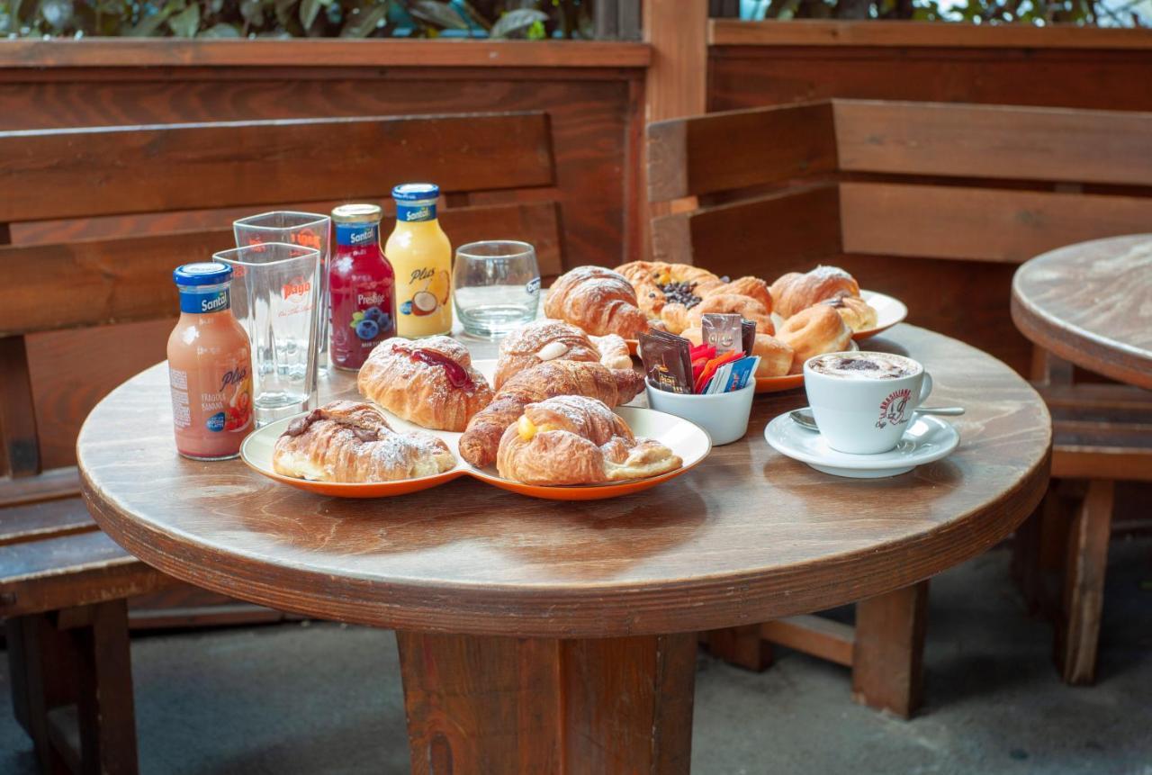 Bed & Breakfast Le Piazze Cori Zewnętrze zdjęcie